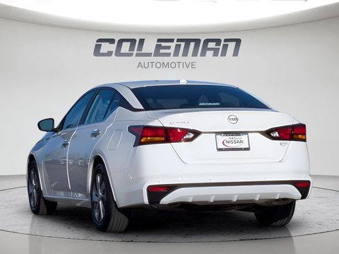Certified 2025 Nissan Altima 2.5 S FWD image 7
