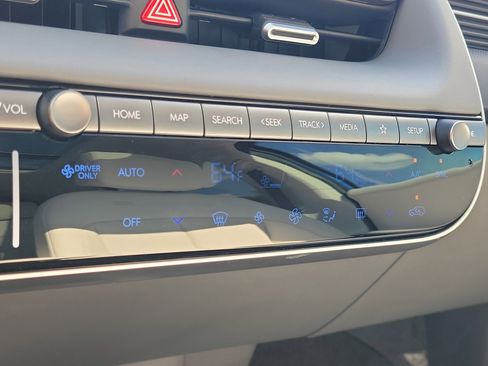 New 2026 Hyundai Ioniq 5 Limited image 29