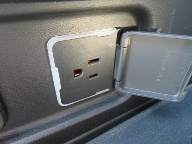 Used 2024 GMC Hummer EV 2X AWD/4WD image 25