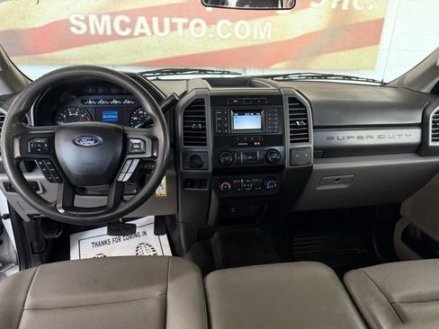 Used 2020 Ford F350 XL w/ Power Equipment Group image 32