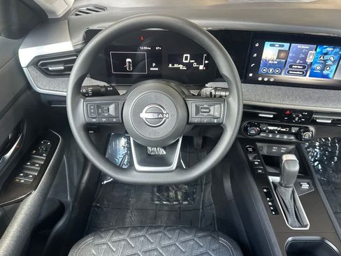 New 2026 Nissan Kicks SV AWD/4WD image 14