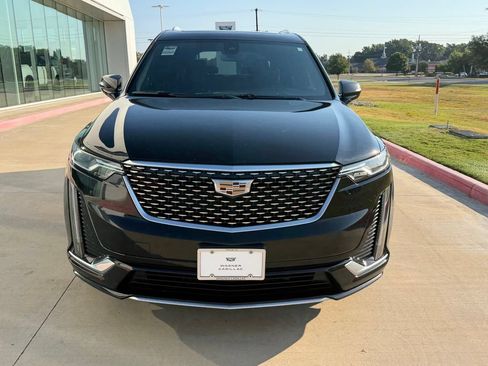 Used 2021 Cadillac XT6 Premium Luxury FWD image 10