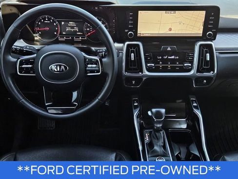 Used 2021 Kia Sorento SX image 16