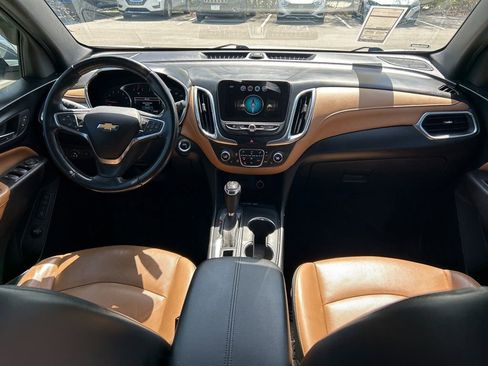 Used 2018 Chevrolet Equinox Premier image 11