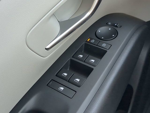New 2025 Hyundai Tucson SE FWD image 22