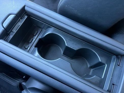 Used 2024 Toyota GR86 Premium RWD image 29