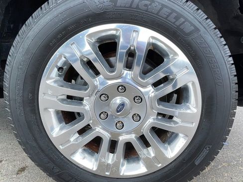 Used 2014 Ford F150 Platinum image 15