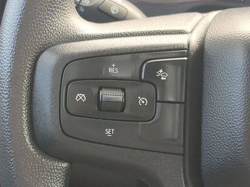 Certified 2025 Chevrolet Silverado 1500 Custom AWD/4WD image 24