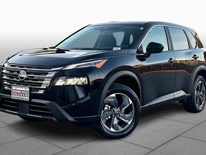 Certified 2025 Nissan Rogue SV