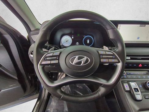 Used 2024 Hyundai Palisade Limited AWD/4WD image 30