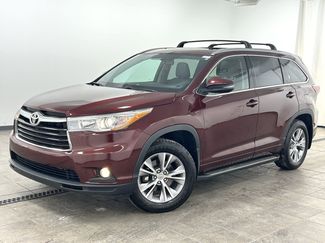 Used 2015 Toyota Highlander XLE video 1