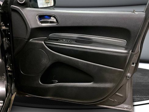 Used 2019 Dodge Durango GT image 25