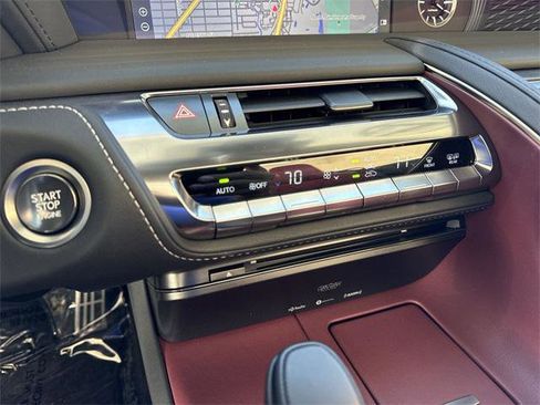 Certified 2023 Lexus LC 500 Convertible image 19