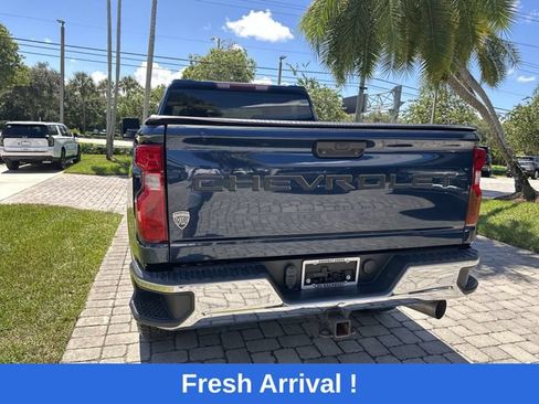 Used 2022 Chevrolet Silverado 2500 LT w/ Convenience Package AWD/4WD image 34