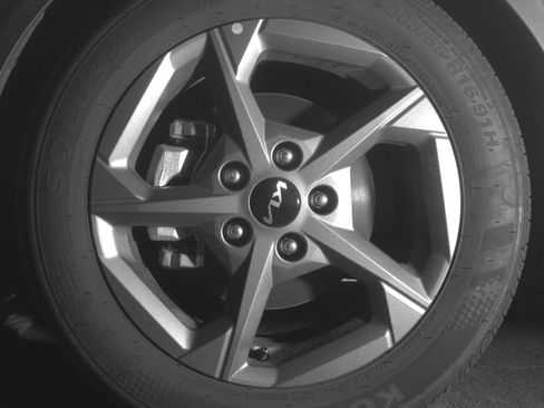 Used 2025 Kia K4 LXS image 12