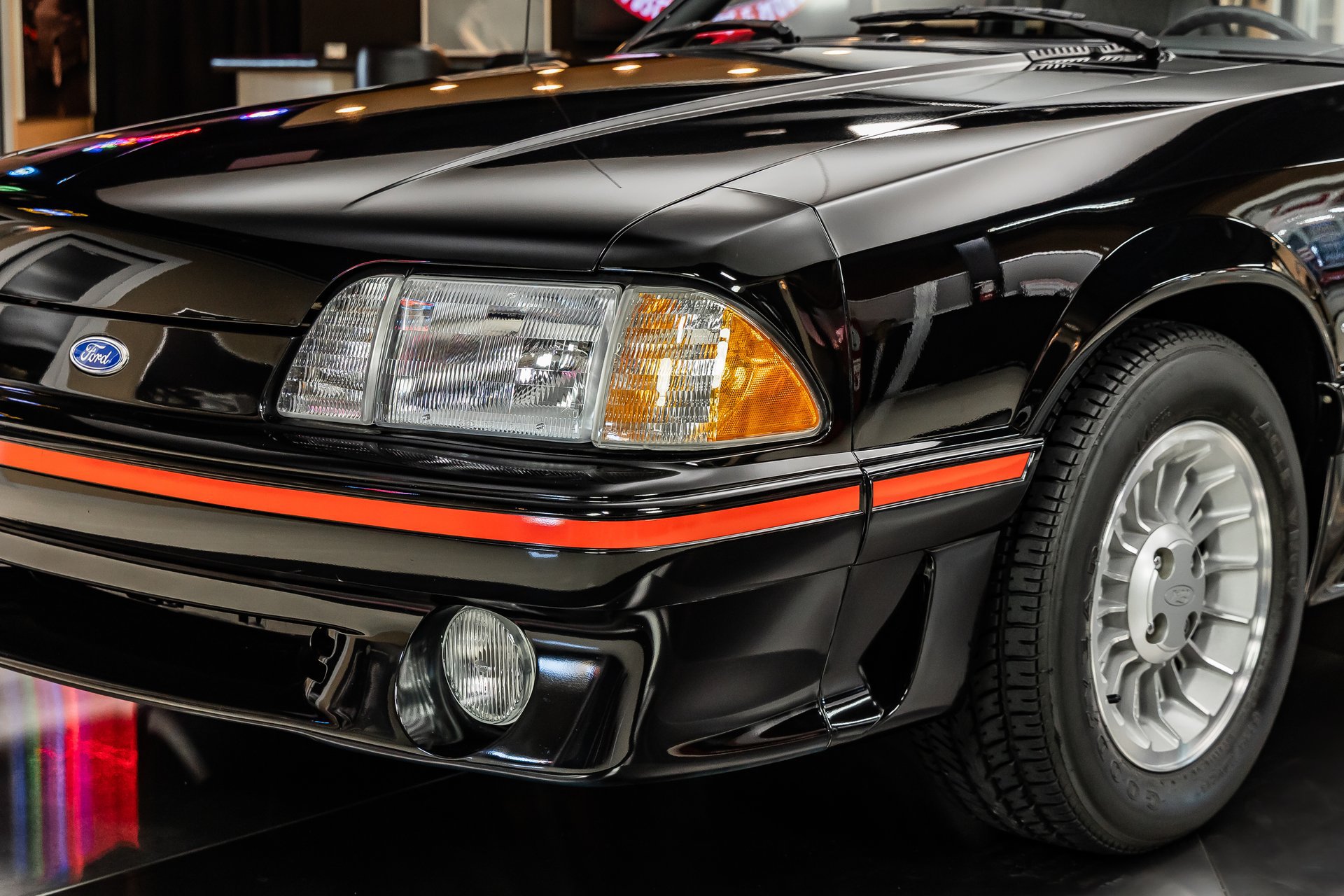 Used 1987 Ford Mustang GT RWD image 31
