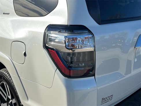 Used 2021 Toyota 4Runner Limited image 16