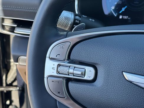 Used 2023 Genesis GV80 2.5T w/ Prestige 20" Package image 20