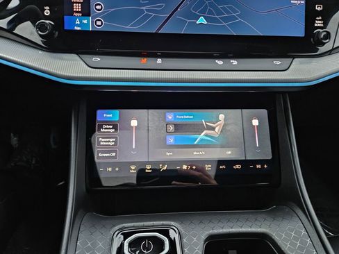 Used 2024 Jeep Wagoneer Launch Edition image 24