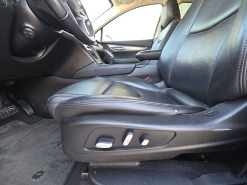 Used 2019 Cadillac XT5 Premium Luxury image 20