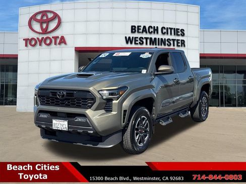 Certified 2024 Toyota Tacoma TRD Sport AWD/4WD image 6