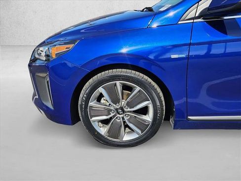 Used 2019 Hyundai Ioniq Limited image 22
