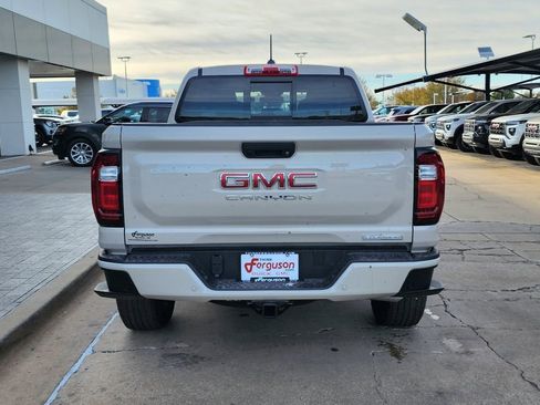 New 2026 GMC Canyon Elevation w/ Convenience Package image 5