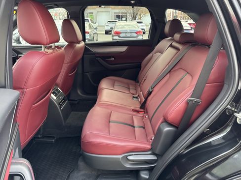 Used 2025 MAZDA CX-70 3.3 Turbo S w/ Premium Package image 11