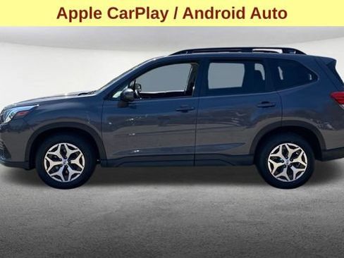 Certified 2023 Subaru Forester Premium AWD/4WD image 5