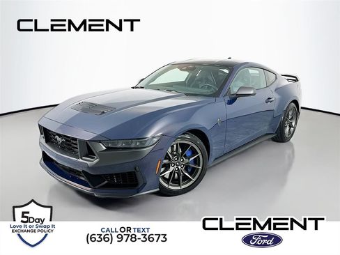 Used 2025 Ford Mustang Dark Horse image 1