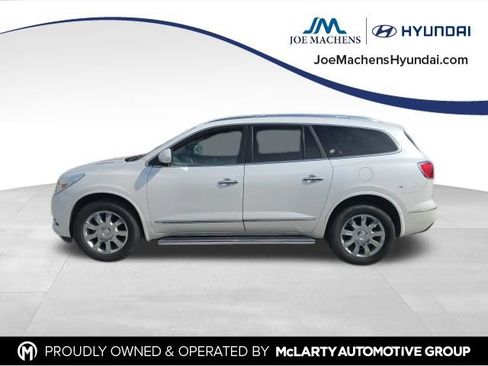 Used 2017 Buick Enclave Leather FWD image 2