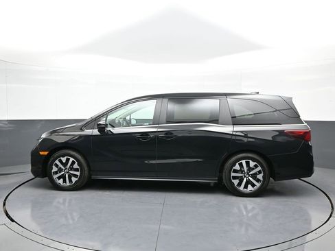 Certified 2025 Honda Odyssey EX-L image 9