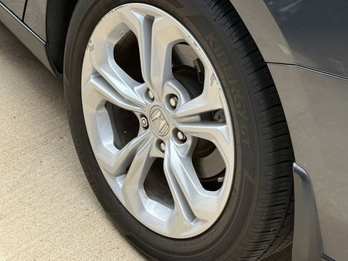 Used 2024 Honda Accord LX image 8