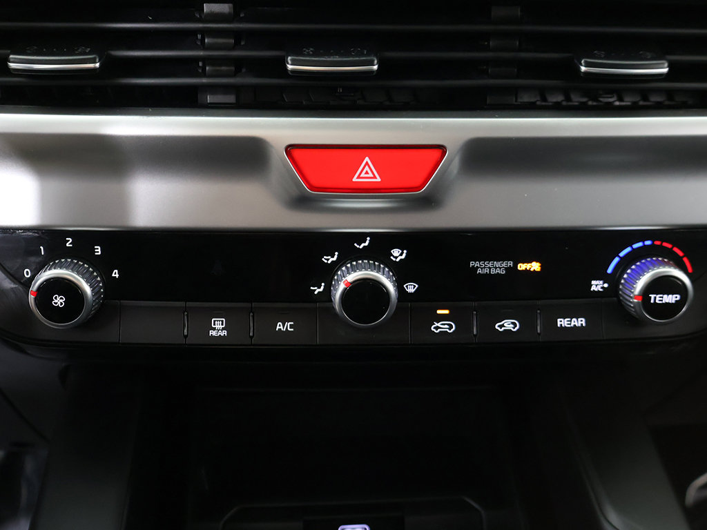 Used 2021 Kia Telluride LX FWD image 48