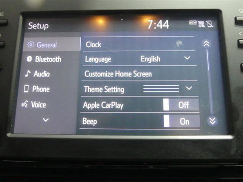 Used 2019 Toyota RAV4 XLE Premium image 43