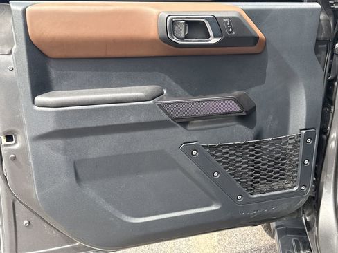 Used 2024 Ford Bronco Outer Banks AWD/4WD image 10