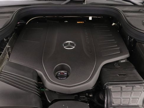 New 2026 Mercedes-Benz GLE 450 4MATIC image 9