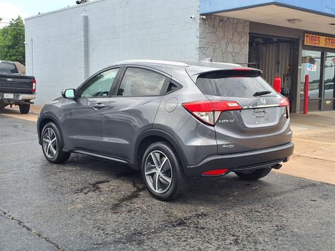Used 2022 Honda HR-V EX image 3