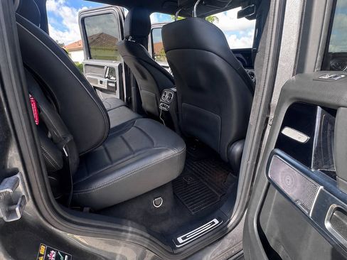 Used 2025 Mercedes-Benz G 550 image 54