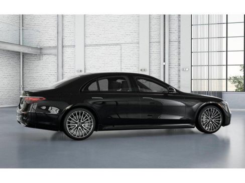Certified 2023 Mercedes-Benz S 500 4MATIC image 17