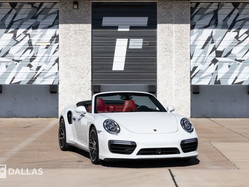 Used 2017 Porsche 911 Turbo S image 1