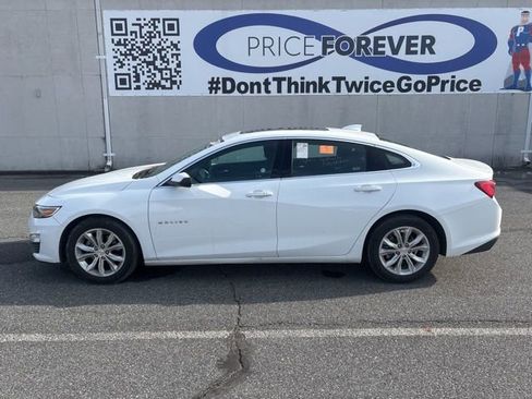 Used 2024 Chevrolet Malibu LT image 2