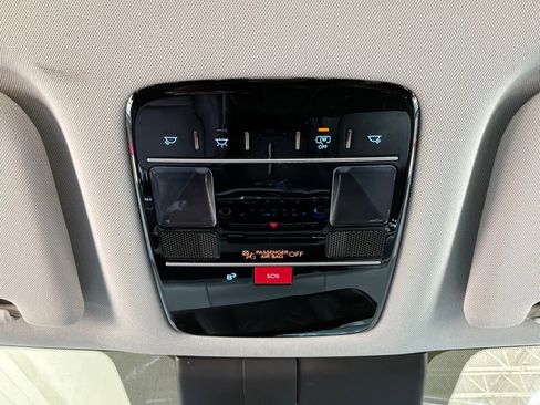 Used 2025 Hyundai Santa Fe SEL FWD image 18