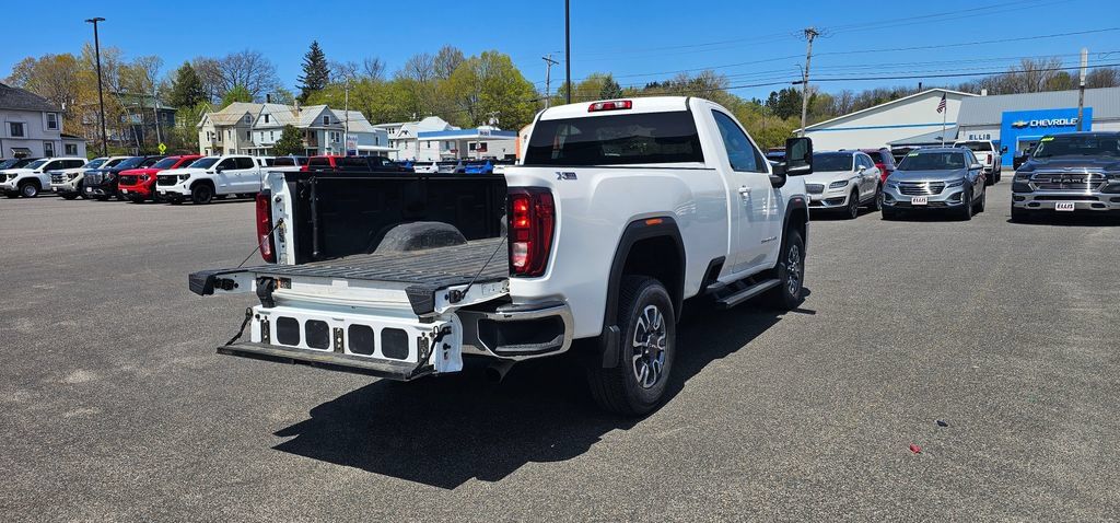 Certified 2022 GMC Sierra 3500 SLE w/ SLE Convenience Package AWD/4WD image 14