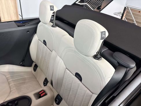 New 2025 MINI Cooper S image 24