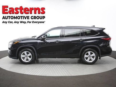 Used 2021 Toyota Highlander L AWD/4WD image 63