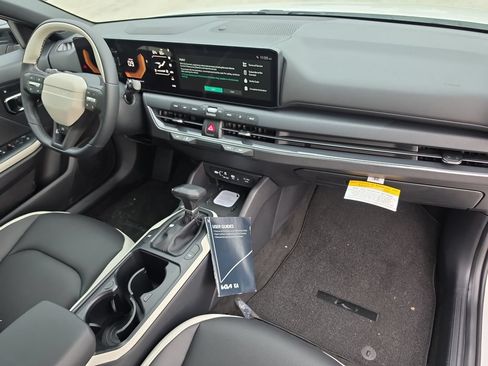New 2026 Kia K4 GT-Line FWD image 11