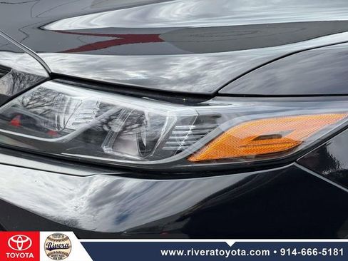 Certified 2024 Toyota Camry SE w/ Convenience Package AWD/4WD image 9