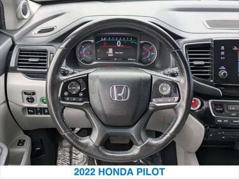 Certified 2022 Honda Pilot Touring image 15