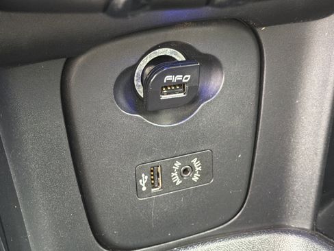 Used 2015 MINI Cooper S FWD image 27